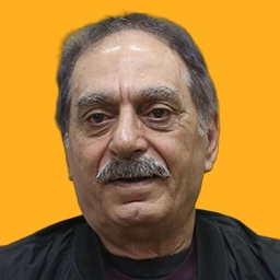 اکبر معززی