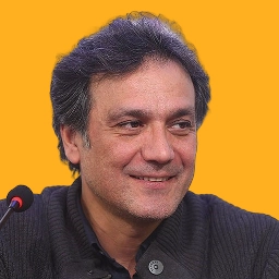 علیرضا آقاخانی
