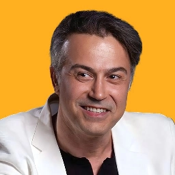 دانیال حکیمی