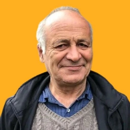 حاتم مشمولی