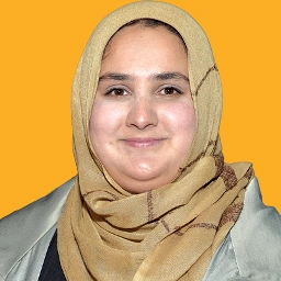 لنا خان