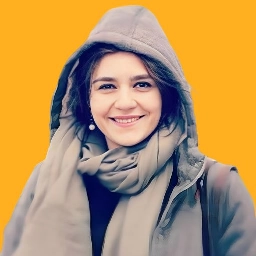 مونا احمدی