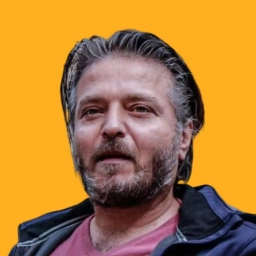 علیرضا نجف زاده