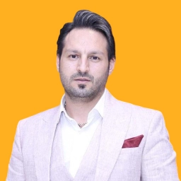 صادق یاری